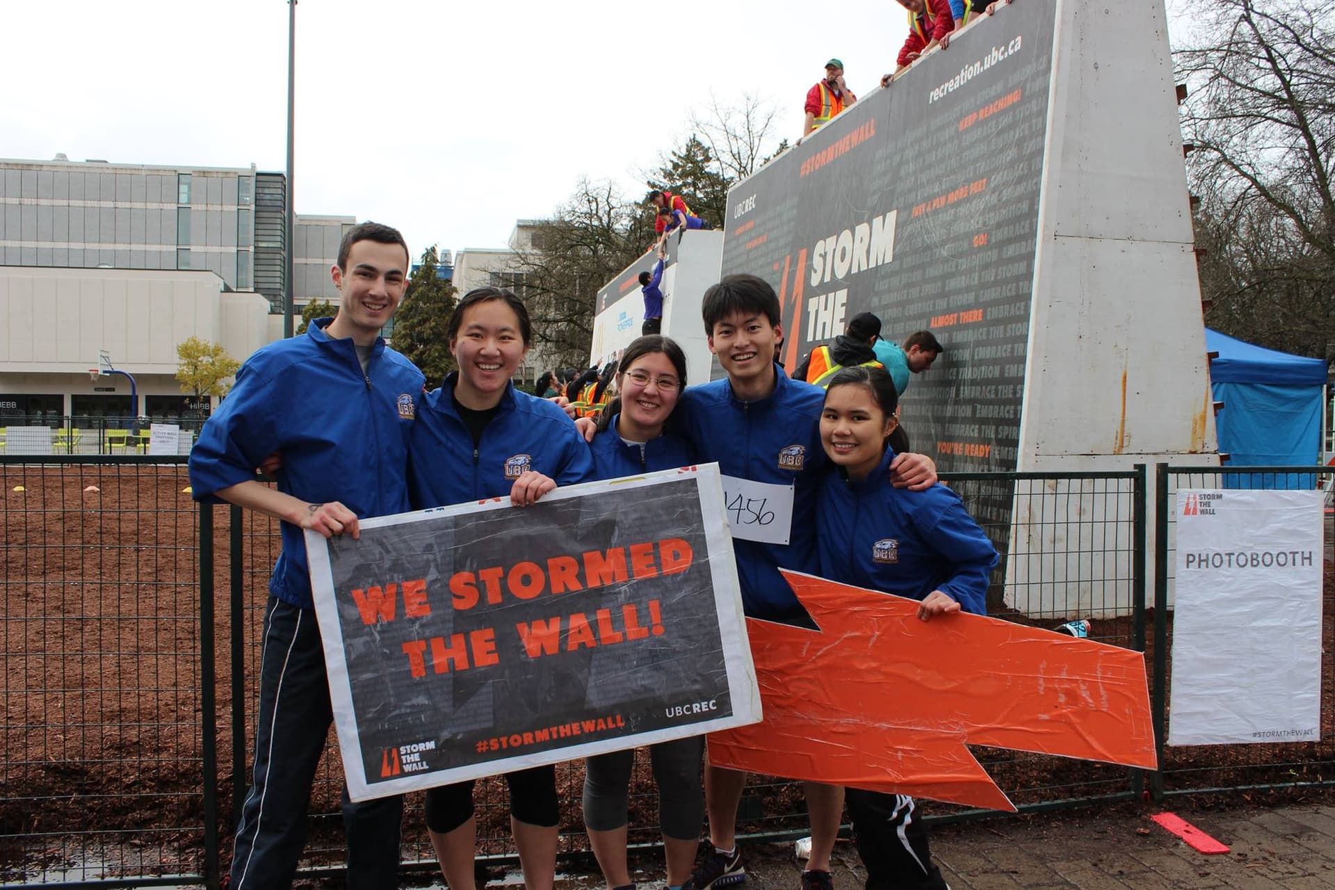 Breagh and Hal at UBC's storm the wall